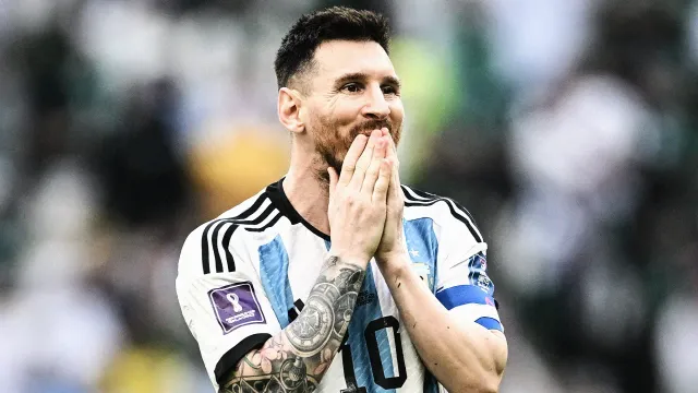 Messi's Heartbreaking Tribute: How His Father's Death Impacts His Football Future