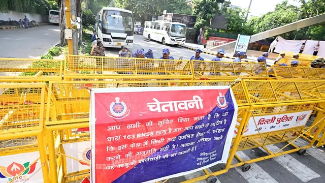 Delhi Under Lockdown as Thousands Are Detained Ahead of Protest Demanding CEC Gyanesh Kumar's Resignation